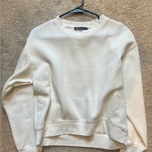 Zara Women's Off-White Crew Neck Sweater
